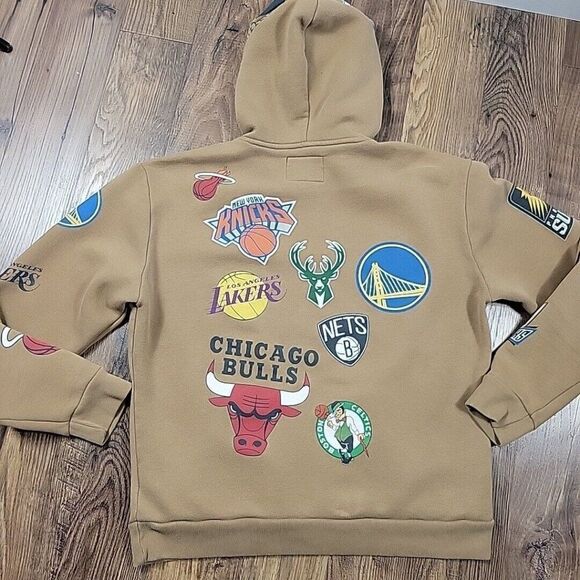 Hollister NBA Hoodie Adult Medium Brown All Over Print Flaws* - Picture 10 of 14